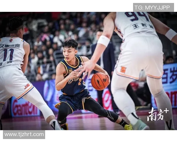 上海篮球队整体表现分析：压制对手与自身失误的双重影响